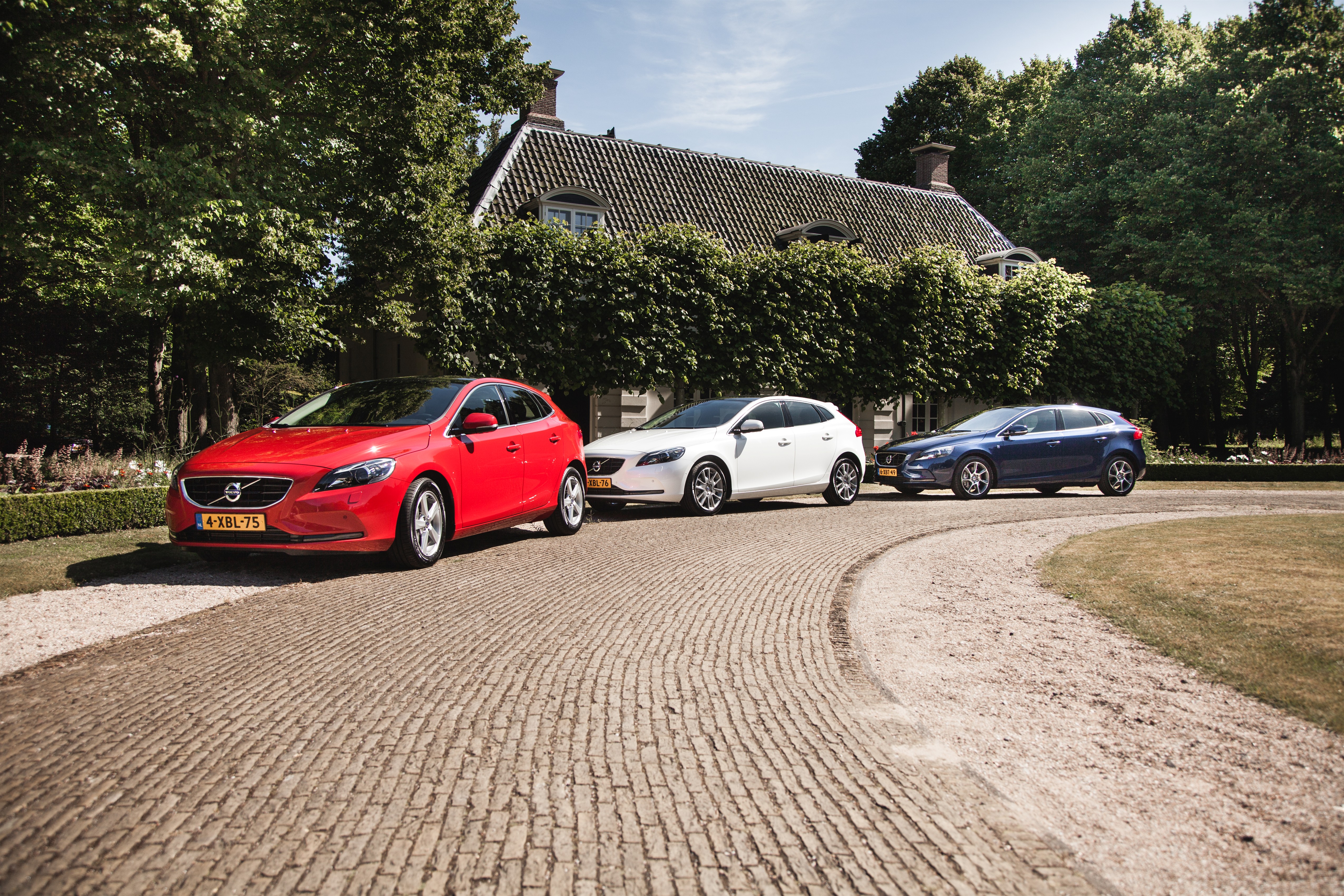 Volvo verwent de zakelijk rijder in modeljaar 2016 weer met 14% bijtelling in 2015 dankzij nieuwe Volvo V40 D2-dieseluitvoering met 120 pk.
