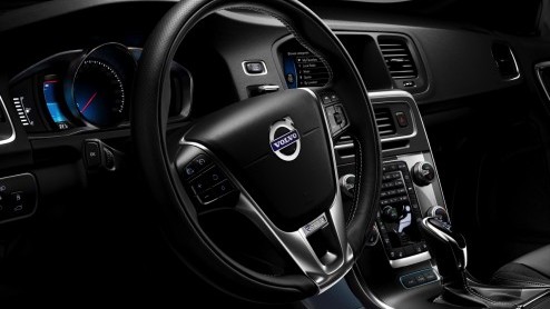 Volvo V60 gekozen tot Zakenauto van het Jaar 2015. Daarmee scoort de populaire Estate opnieuw zakelijk succes.