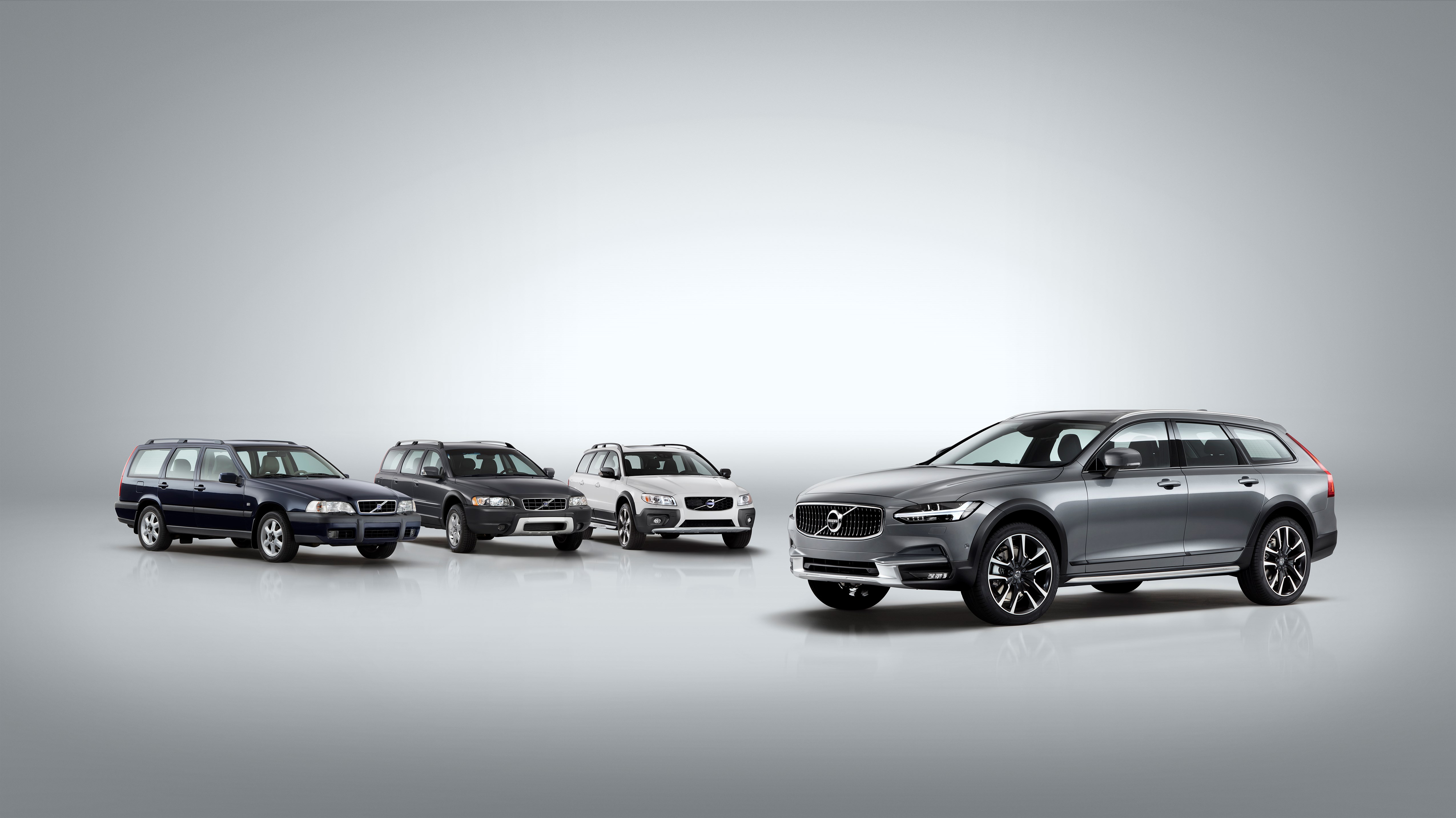 De Volvo V90 Cross Country is onderweg. Nu zijn er ook officile beelden en een video.