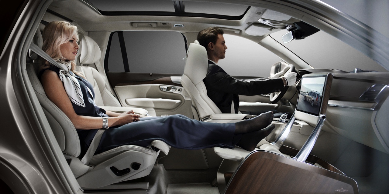 Volvo heeft met de XC90 Excellence laten zien dat hun nieuwe SUV is toegerust op de meest veeleisende klant. Binnenkort gaat Volvo het nieuwe topmodel ook online verkopen.