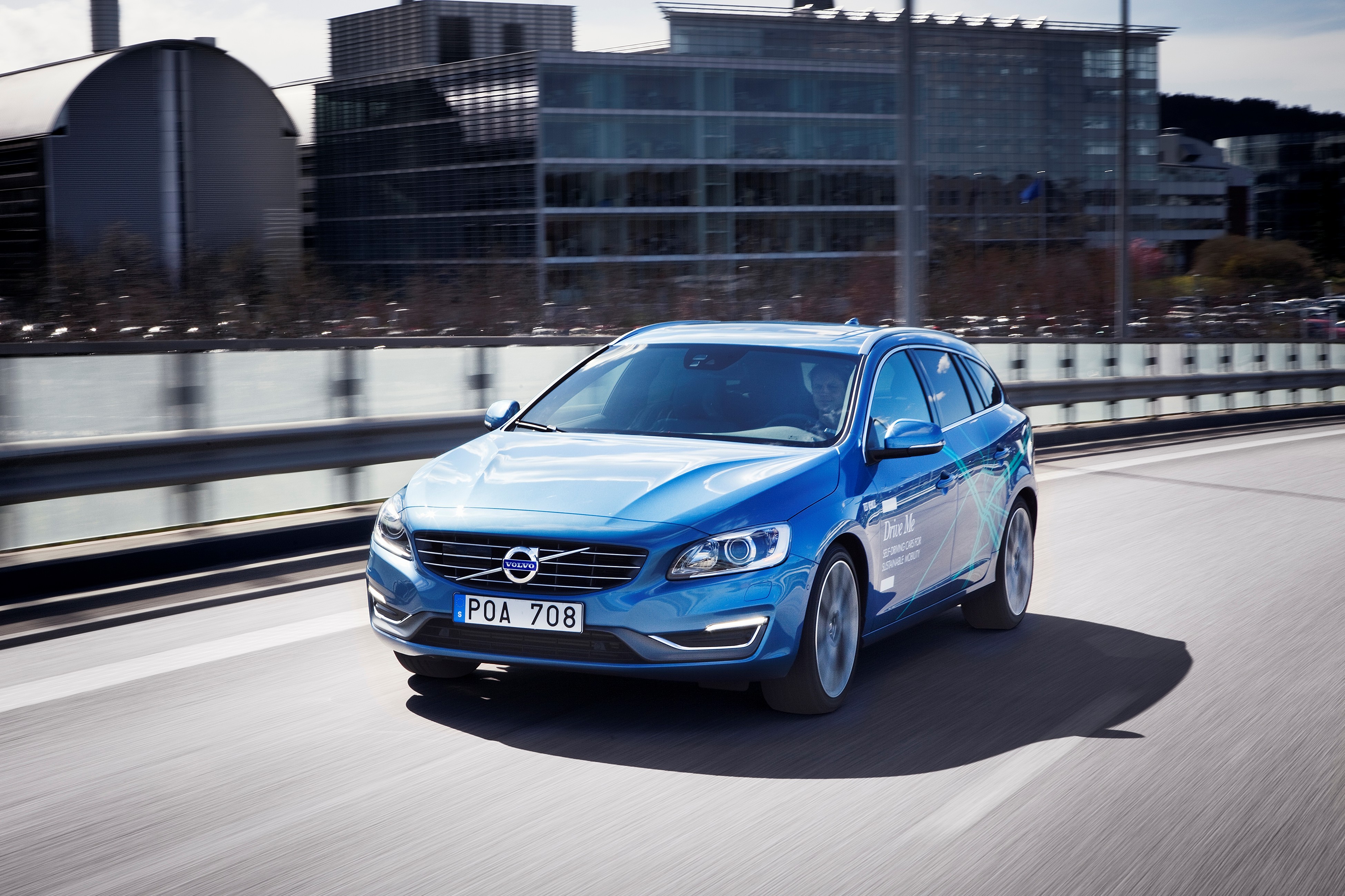 Volvo bundelt krachten met Autoliv voor toekomst zelfrijdende auto in het Drive Me-project van Gotenburg.