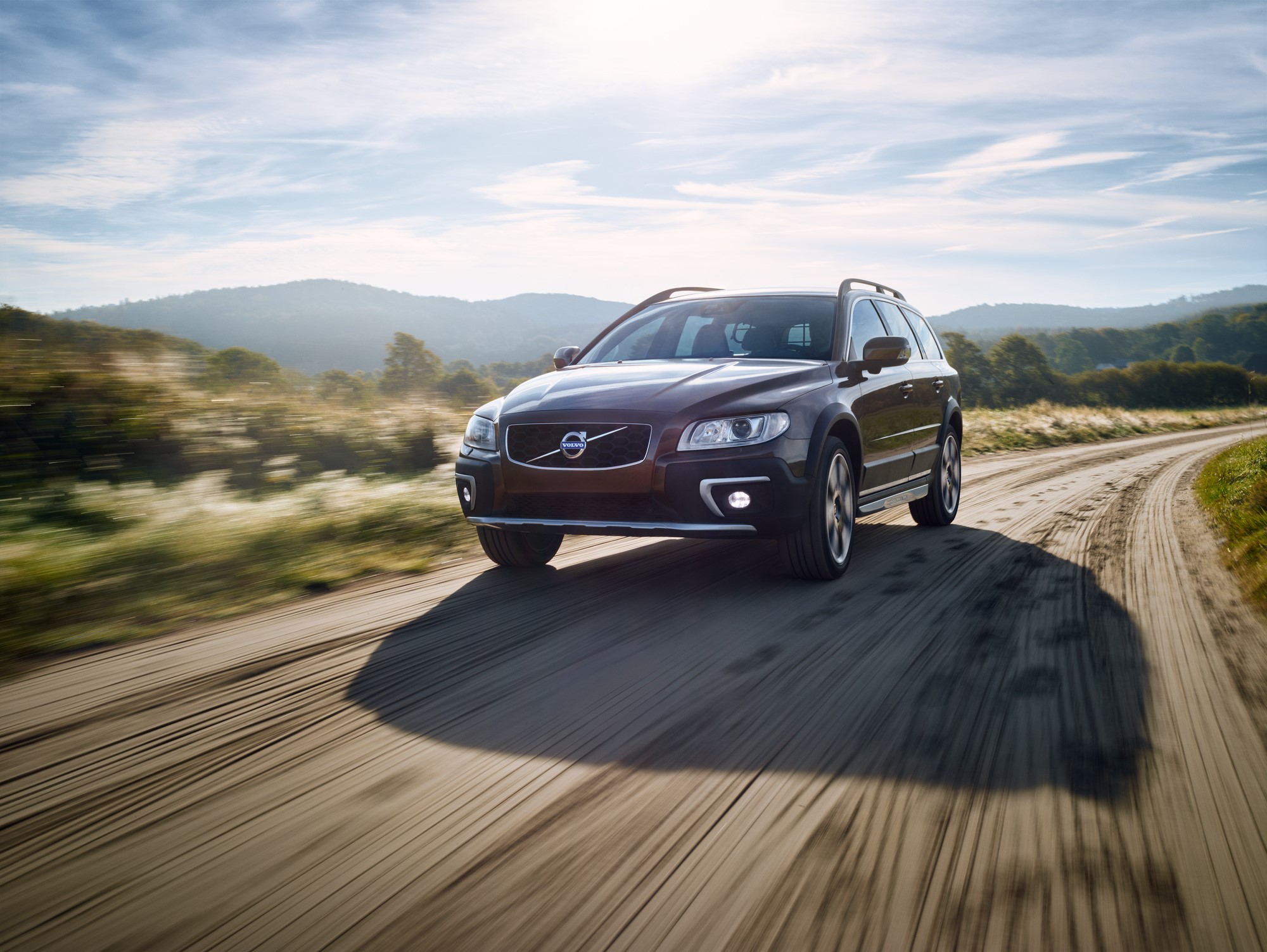 Volvo V70 en XC70 nu leverbaar als Polar en Polar+, met extra luxe voor een scherpe prijs. Beide uitvoeringen zijn verkrijgbaar met benzine- en dieselmotoren.