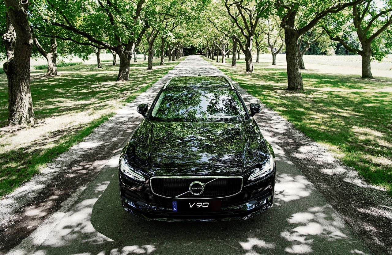 Volvo heeft een aantrekkelijke 90th Anniversary Edition van de V90, V90 Cross Country en XC90.