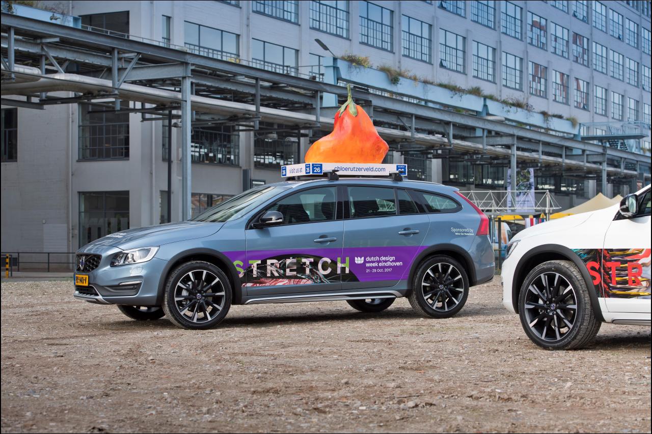 Volvo is opnieuw sponsor van de Dutch Design Week in Eindhoven en zorgt voor 35 Volvo Design Rides, auto's met een bijzonder ontwerp op het dak.