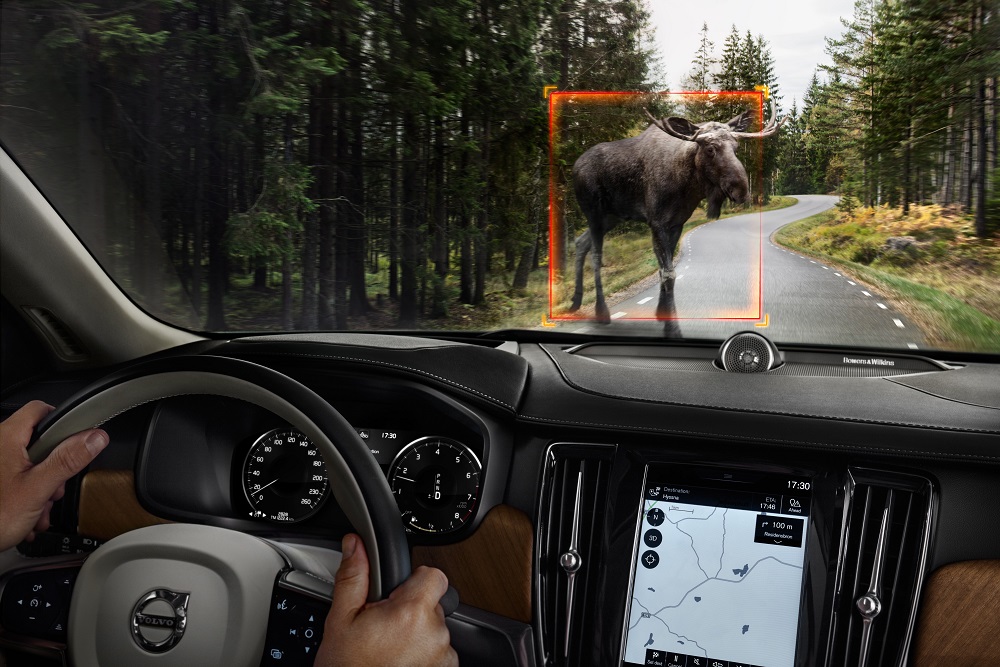 Om de algemene verkeersveiligheid verder te verhogen, wil Volvo samenwerken met overheden en andere autofabrikanten. De samenwerking gaat dan vooral om het delen van data.