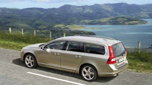 Woonboulevards in Nederland opgelet. Het worden weer drukke tijden voor jullie. Volvo heeft de V70 voorgesteld en die heeft heel veel ruimte achterin.