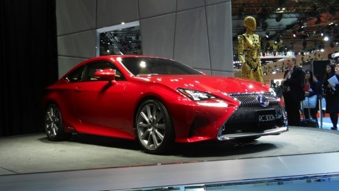 Nieuwe auto's en primeurs van nieuwe modellen in 2014. Van Alfa Romeo tot en met Lexus. Welke auto's kun je verwachten?