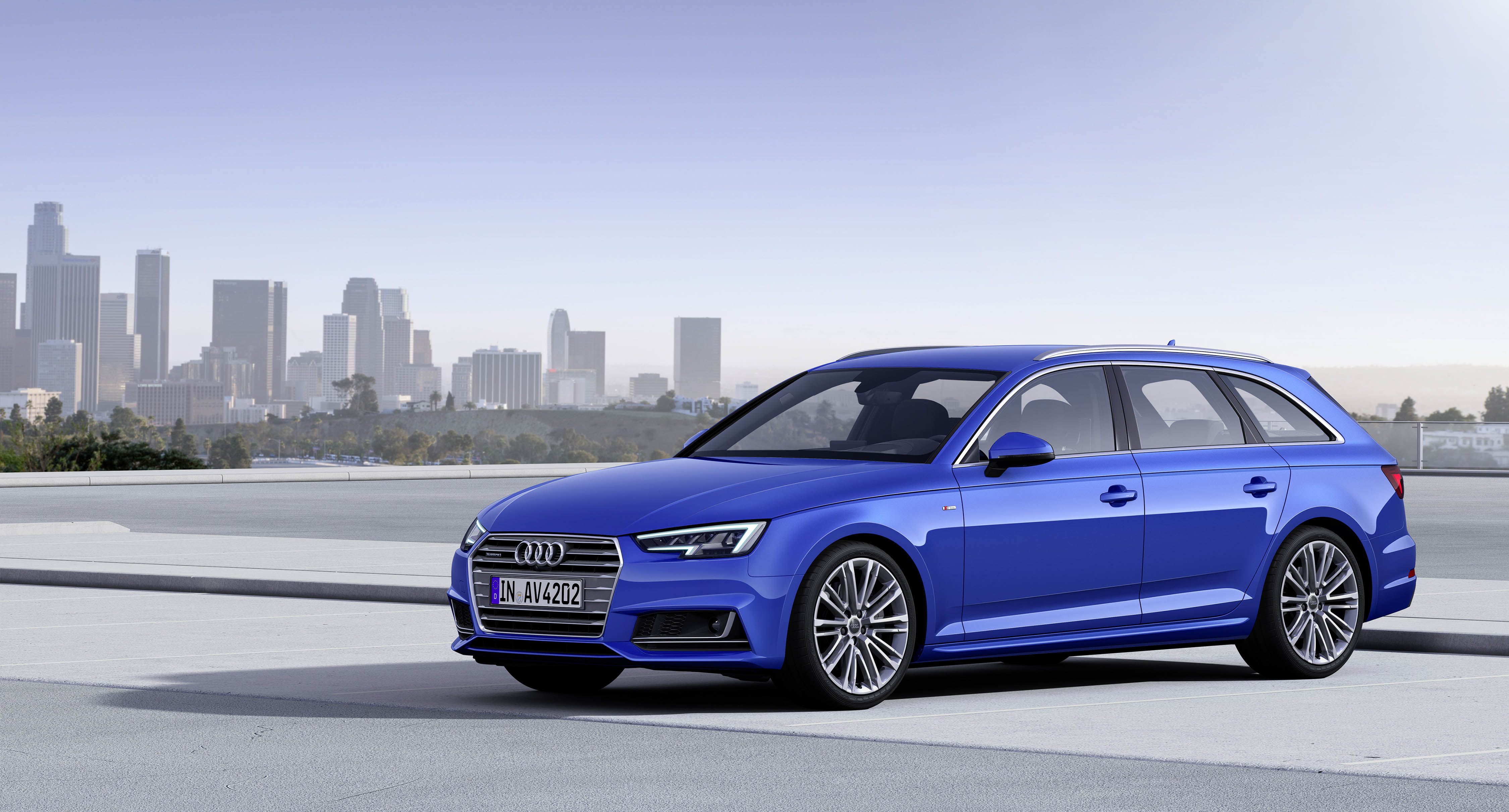 Nieuwe Audi A4 prijzen en uitvoeringen bekend gemaakt. Vele varianten komen in aanmerking voor 20% bijtelling en de standaarduitrusting is compleet.