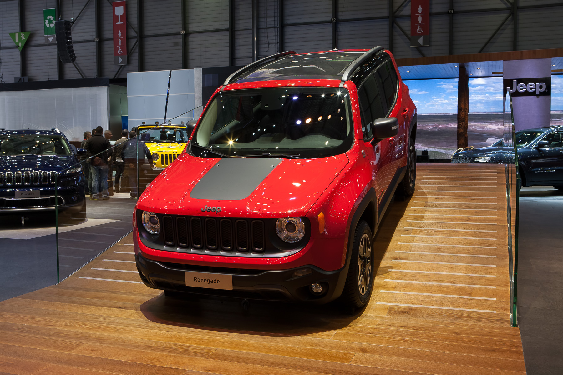 Exclusief voor Nederland heeft Jeep de Renegade Freedom 1.4 Turbo samengesteld, een luxe uitvoering op basis van de Longitude.