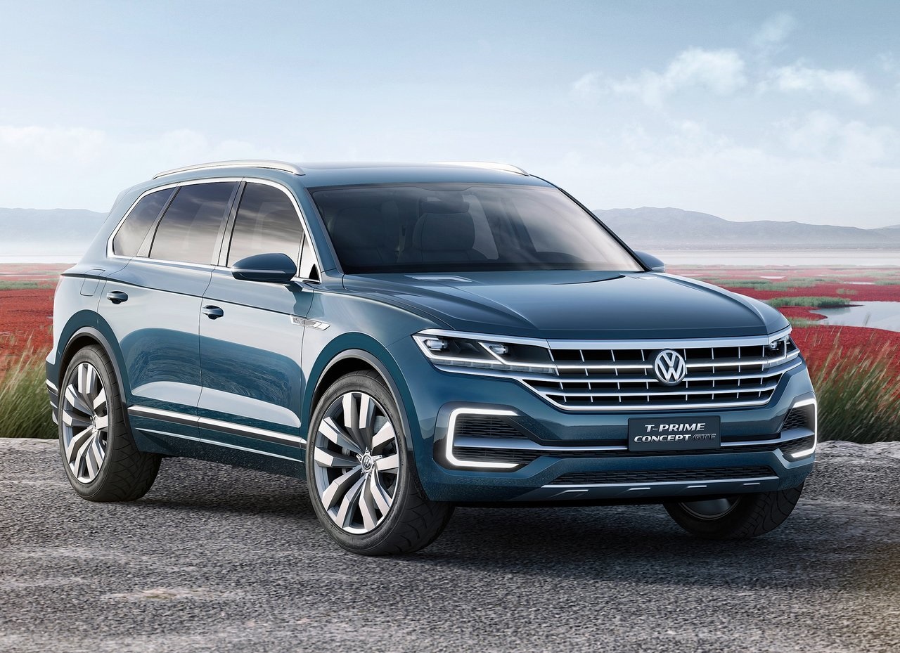 In de VS heeft Volkswagen de nieuwe Atlas gepresenteerd, een naar onze begrippen grote SUV die er best wel goed uitziet. Hebben we nog wel een Touareg nodig?