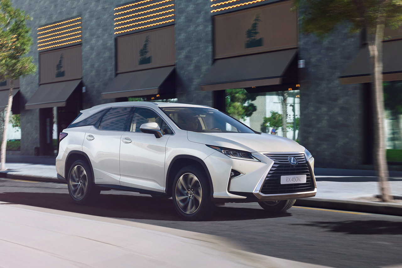 Lexus brengt 3.900 euro extra in rekening voor twee stoelen en extra carrosserielengte op de RX 450hL.