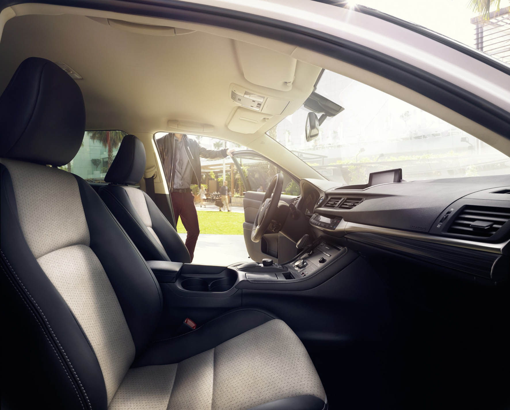 Lexus CT 200h tijdelijk als Executive, een gelimiteerde, luxe versie met 20% bijtelling.