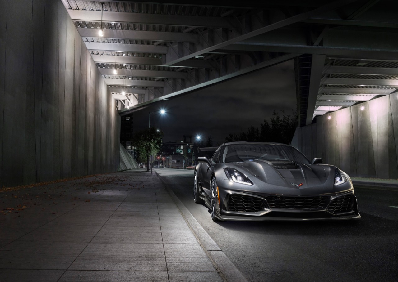 Chevrolet presenteert de snelle ZR1 versie van de huidige Corvette.