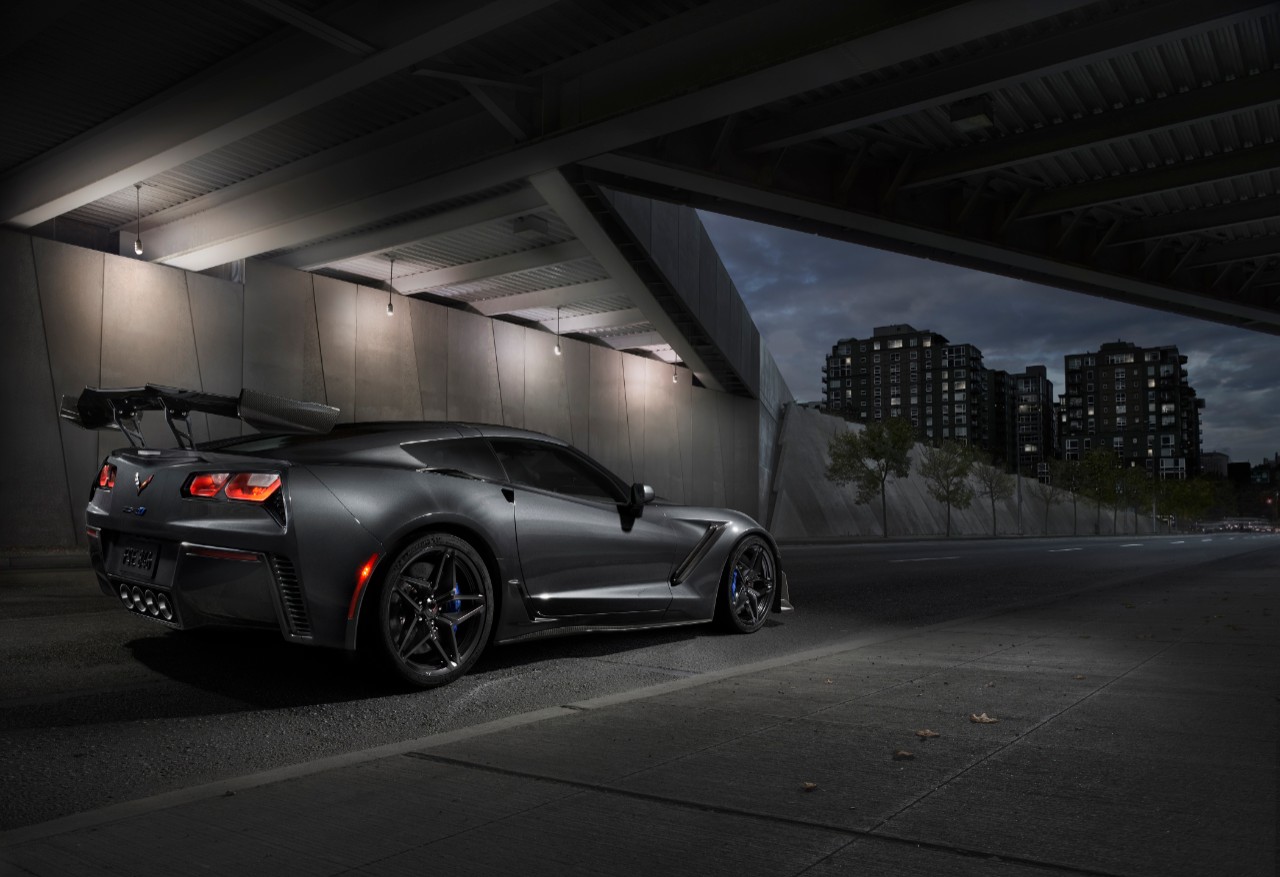 Chevrolet presenteert de snelle ZR1 versie van de huidige Corvette.