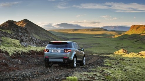 Meld je hier aan voor alle ins and outs over de Land Rover Discovery Sport, de nieuwe veelzijdige compacte SUV. Alle informatie over de nieuwe generatie Discovery.