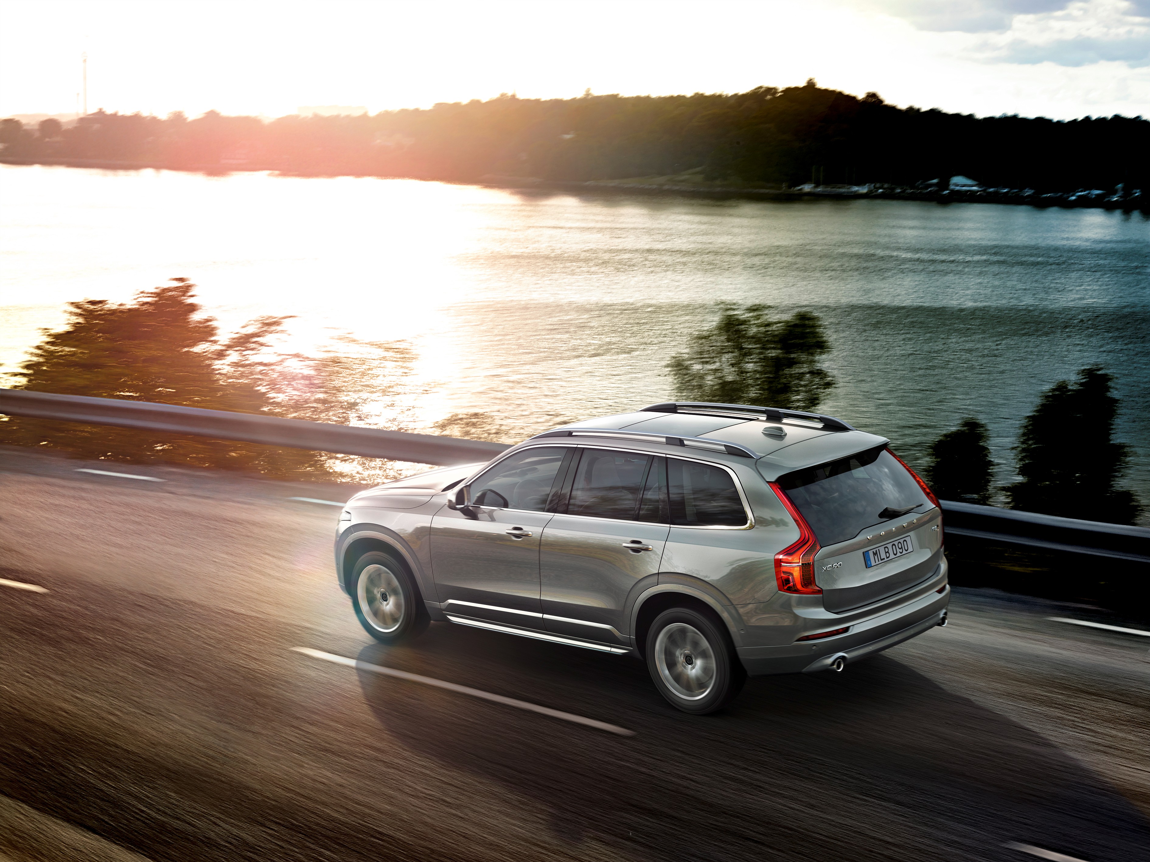 De zelfrijdende Volvo met autonome rijfuncties komt in 2019 op de markt.