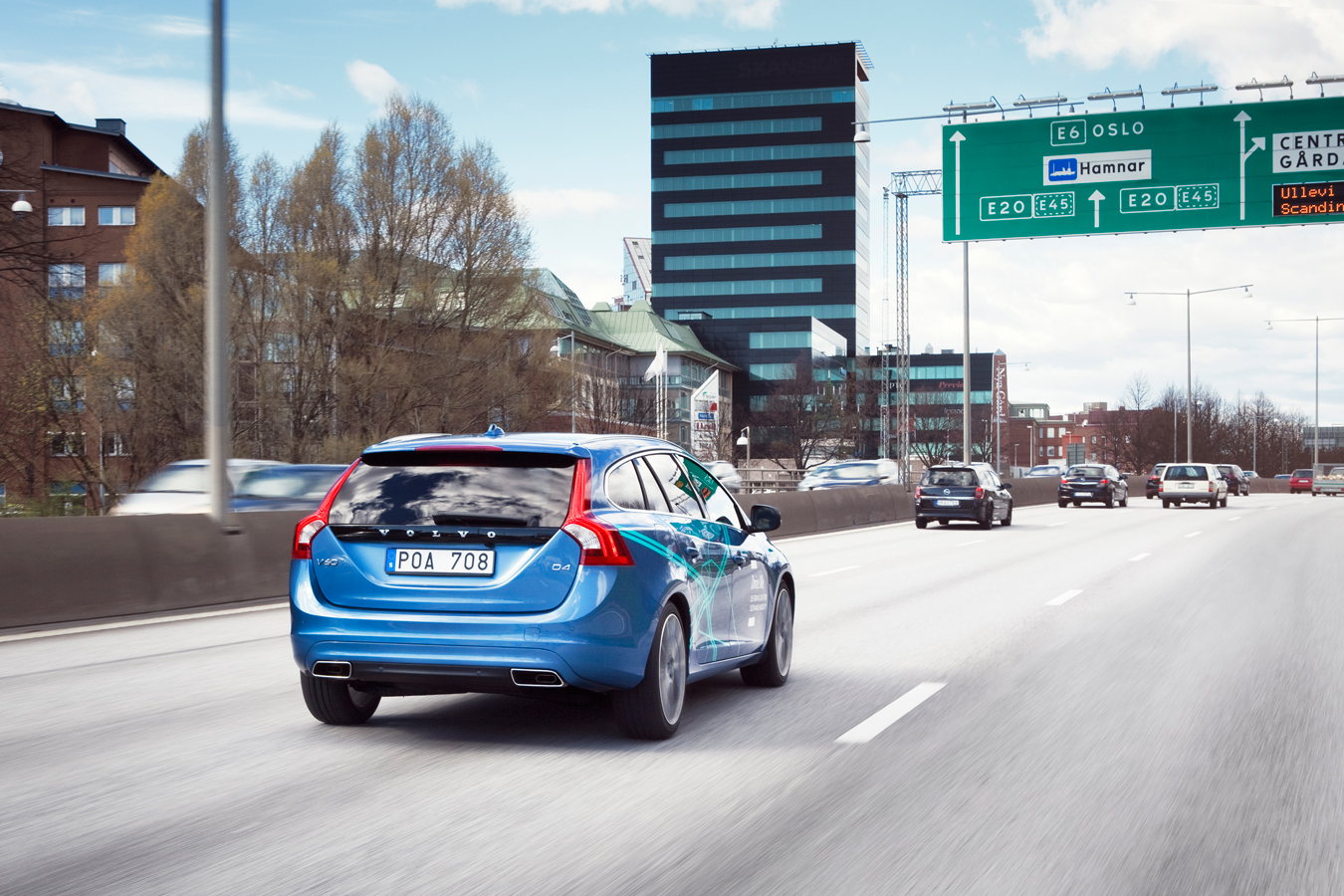De zelfrijdende Volvo met autonome rijfuncties komt in 2019 op de markt.