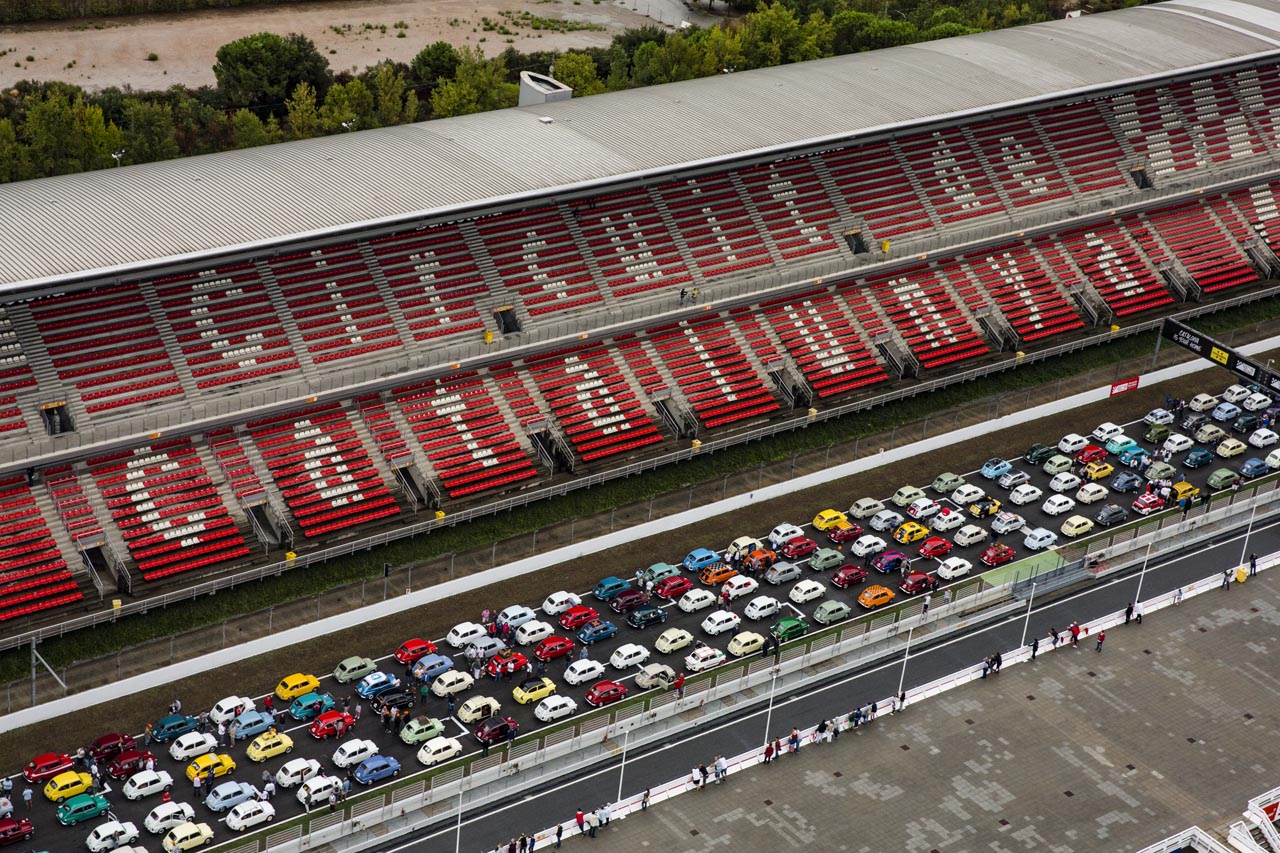 Seat probeerde zoveel mogelijk overgebleven exemplaren van de legendarische 600 bij elkaar te krijgen voor vermelding in het Guinness Book of Record.
