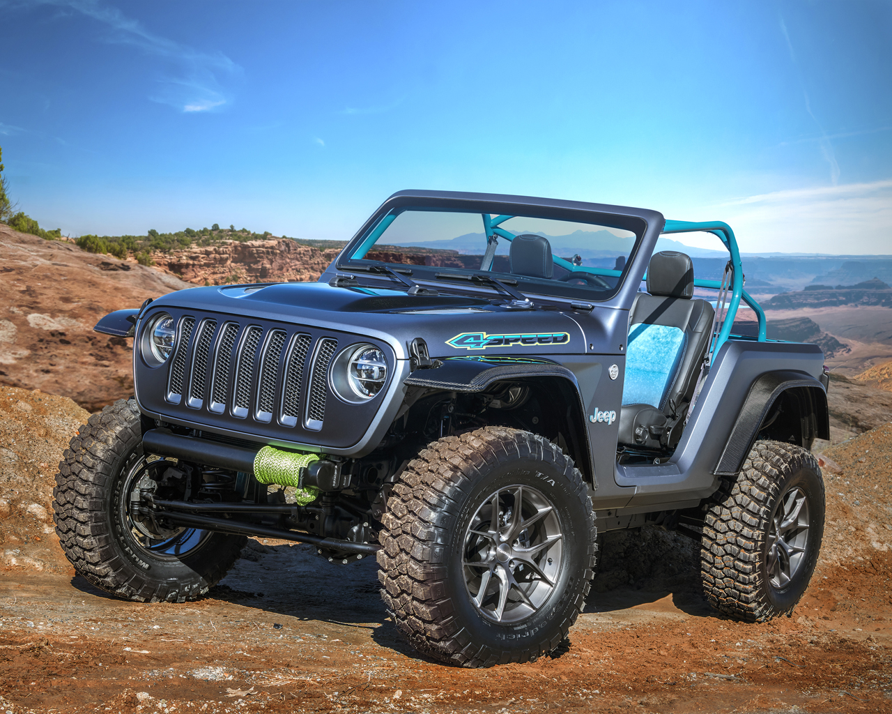 Jeep presenteert traditioneel rond Pasen zeven opgeleukte modellen, deze keer van de Wrangler, Renegade en oude Wagoneer.