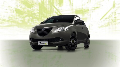 Lancia Ypsilon Elefantino is nu bestelbaar en debuteert op Italia a Zandvoort 29 juni 2014. Je herkent de nieuwe uitvoering aan zwarte details.