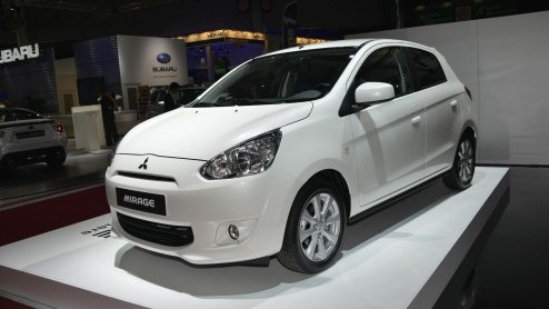 In navolging van Thailand en Japan laat Mitsubishi nu Europa kennismaken met de Mirage. De nieuwe, compacte stadsauto komt begin 2013 op de markt en scoort met slechts 92 gram CO2 en een vanafprijs va