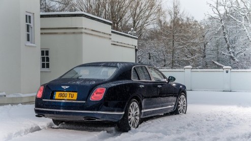 De ultieme Grand Tourer van Bentley, de Mulsanne, is naar een nog hoger plan getild. De Britten introduceren nieuwe infotainment en entertainmentmogelijkheden, een nog comfortabeler interieur en een
