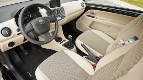 Het zal je wellicht niet ontgaan zijn dat de Volkswagen Up twee broertjes kent: de Seat Mii en Skoda Citigo. In Lissabon hebben we uitgebreid met die laatste kennis kunnen maken. Wordt de kleine Tsjec