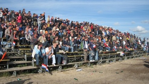 Op een regenachtig Circuit Park Zandvoort is het nieuwe A1 Grand Prix seizoen van start gegaan. Autovandaag was er natuurlijk bij. Jeroen Bleekemolen en Arie Luyendijk jr. gaan proberen de Nederlandse