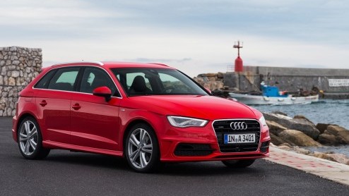 Toen Audi in april de nieuwe A3 introduceerde, was meteen duidelijk dat de vijfdeursversie al ver in de pijplijn zat. Hij heet weer Sportback en al moet de klant er nog minimaal tot februari 2013 op w
