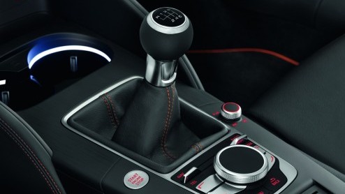 De nieuwe Audi A3 is over precies een maand te bestellen en staat vanaf augustus bij de dealer. Daarom maakt de importeur alvast prijzen bekend. Audi levert de nieuwe A3 vanaf 25.650 euro. Alle uitvoe