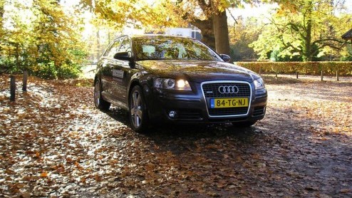 Wie een leuk bedrag te besteden heeft voor een nieuwe auto, komt vaak bij de grotere sedans, SUVs of stationwagons uit. In het geval van Audi zou men al snel voor een A4 of A6 gaan. Maar er zijn mens
