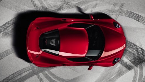 De Alfa Romeo 4C heeft een pk/gewichtsverhouding van 4 kilogram per pk. Met 240 pk en 96 kilogram met recht een hardcore sportwagen.