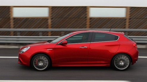Alfa vindt dat leuk autorijden niet te duur hoeft te zijn en komt daarom met een Giulietta 1.4 Turbo 120 voorzien van een LPG-installatie. Deze Italiaan op autogas staat nu bij de dealer vanaf 27.050