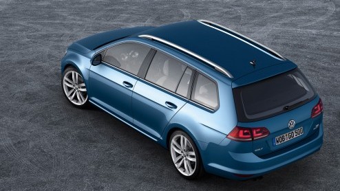 Nieuwe Volkswagen Golf VII Variant naar de dealer. Prijzen vanaf 21.450 euro.