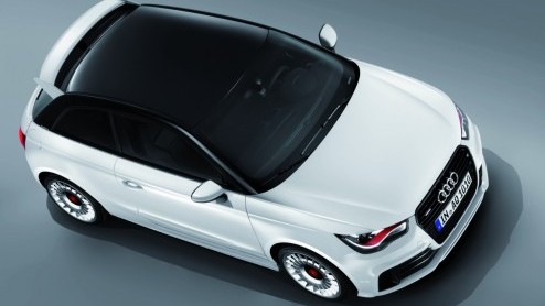 Geen RS1, maar gewoon Audi A1 quattro. De nieuwe supersportieve telg is nu digitaal officieel bekend gemaakt. In het voorjaar staat de 256 pk sterke A1 in Genve en vanaf de zomer kun je rijden. Meer 