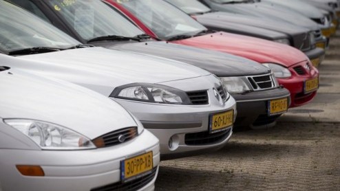 Automobilisten gaan volgend jaar fors meer belasting betalen. De ANWB berekende op basis van de kabinetsplannen voor volgend jaar dat de nieuwe maatregelen bij elkaar 1 miljard euro extra opleveren.
