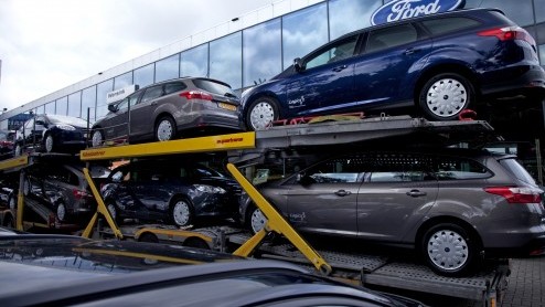Autoverkopen eerste halfjaar 2013 in de mineur, maar Dacia slaat zich er door heen.