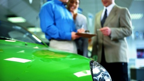 Aan de vooravond van AutoRAI 2011 stellen RAI Vereniging en BOVAG de prognose voor de verkoop van nieuwe personenautos over 2011 naar boven bij. Dit jaar is de verwachting dat er 550.000 nieuwe auto