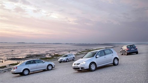 ANWB zet graag de milieukampioen van Nederland in het zonnetje. Het is de Volkswagen Polo Bluemotion geworden. Zijn lage verbruik, 99 gram CO2 uitstoot per kilometer en gemonteerde roetfilter maken de