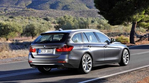 Volop nieuws dit weekend bij BMW. Na de 3-deurs 1-serie volgt nu de eerste informatie omtrent de nieuwe 3-serie Touring. Zoals verwacht: een kleine 5-serie Touring, die met 20 procent bijtelling is 