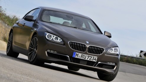 Audi had altijd de naam d grote meester te zijn in het vullen van alle gaatjes in het leveringsprogramma, BMW doet dat inmiddels tenminste zo vaak  en dan met tandheelkundige precisie. Het jongste v