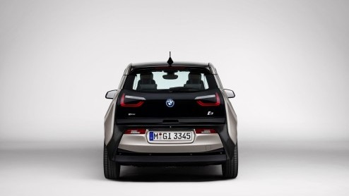 BMW i3 en i8 onthuld tijdens persconferentie IAA Frankfurt 2013.