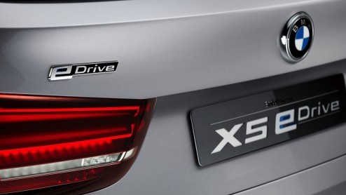 BMW X5 eDrive Concept ontwikkeld als plug-in hybride met viercilinder turbomotor en een elektromotor. Presentatie op IAA 2013.
