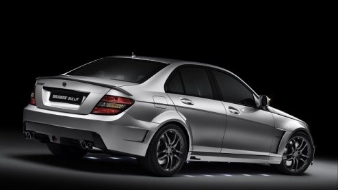 Ook al is de IAA in Frankfurt nog niet begonnen, het nieuws blijft binnenstromen. De Duitse tuner Brabus toont daar met de Brabus Bullit een serieuze boze wolf, gebaseerd op de Mercedes C-klasse.
