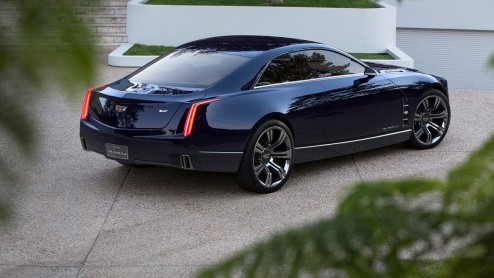 Cadillac heeft op Pebble Beach deze Elmiraj Concept uit de doeken gedaan, een kolossale coup met passende aandrijving.