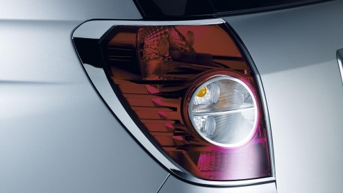 Waarom 39 mille betalen als het er ook 35 kunnen zijn? Chevrolet heeft de prijs van de Captiva 2.4  mede door de gewijzigde BPM-regels - met drieduizend euro verlaagd. Per direct is de SUV ook verkri