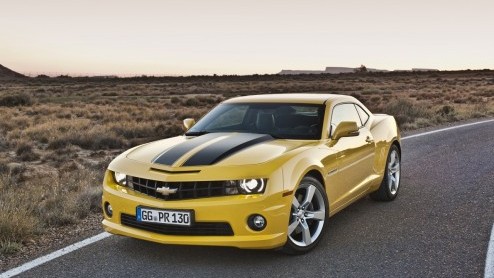 De Chevrolet Camaro is van oorsprong een echte Amerikaanse muscle car. Chevrolet Nederland gaat de auto nu ook officieel leveren in ons land. Er zijn echter wel wat aanpassingen gedaan om de auto in E