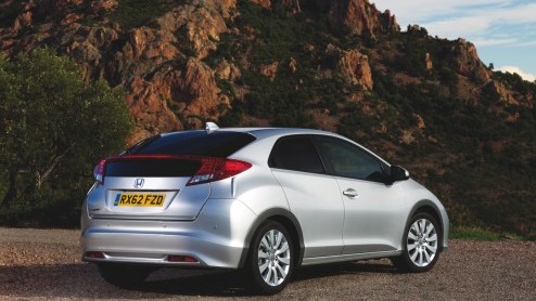 Na de introductie van hybrides stapt Honda de komende tijd in de wereld van downsizing. De nieuwe Honda Civic wordt vanaf april leverbaar met een kleinere en toch krachtige diesel, die als eerste uit