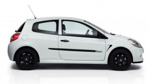 Renault komt met de Clio Renault Sport World Series by Renault aan zet. Wie de snelste Clio wilt voor zo min mogelijk geld moet voor deze gaan. We moeten nog afwachten of ie in ons land verkocht gaa