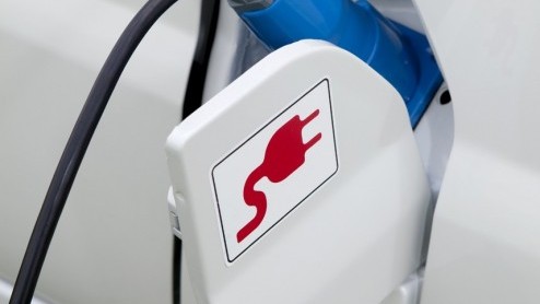 Het in het Overijsselse Goor gelegen Allmotive biedt nu in Nederland verschillende elektrische auto's van Chinese makelij. Met de Freedom en Coolcar zet het bedrijf de eerste stap.